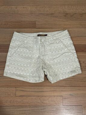 Women’s Prana Cream Patterned Shorts, Size 4